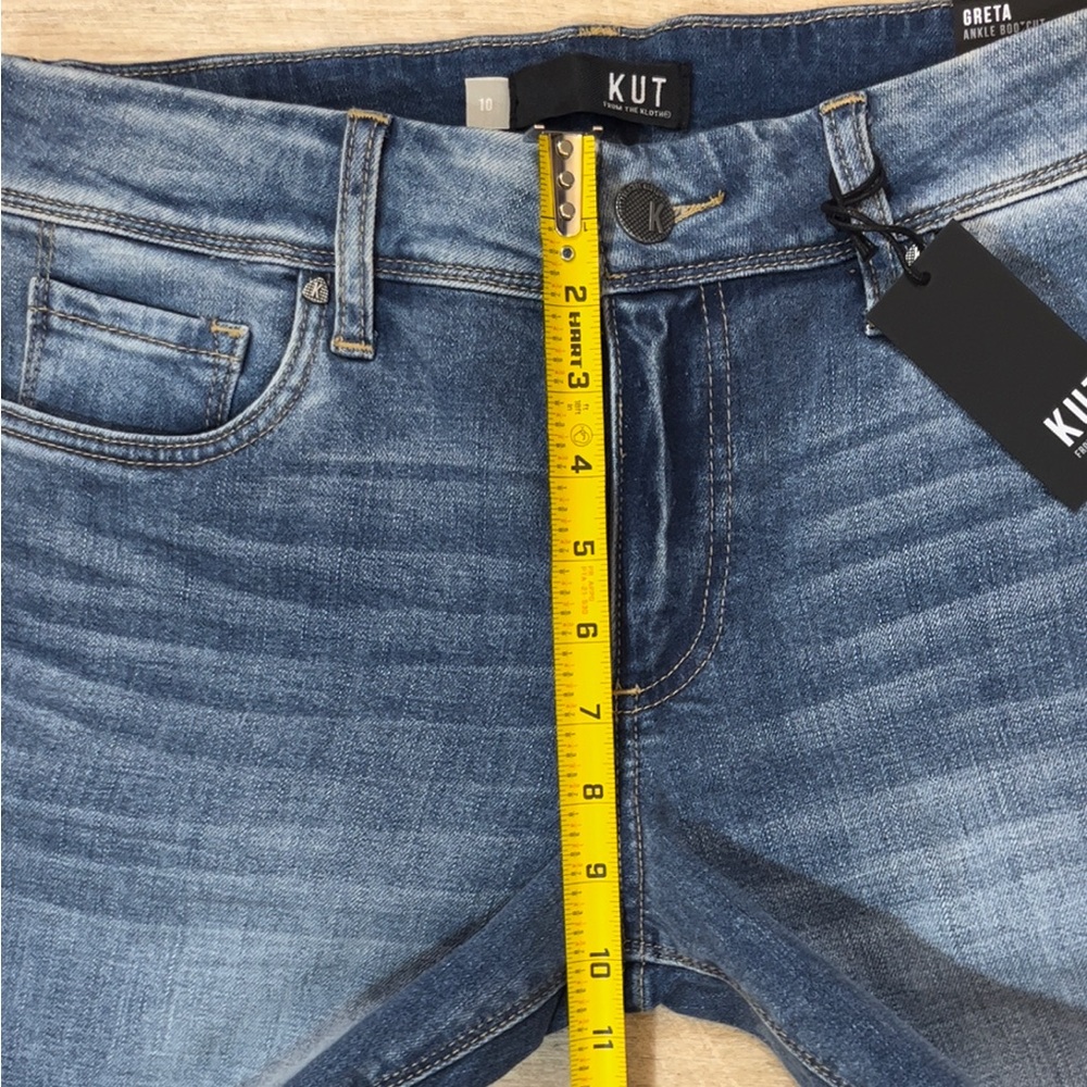 NWT Kut From The Kloth Women’s Greta Ankle Bootcut Jeans Size 10 - Picture 8 of 11
